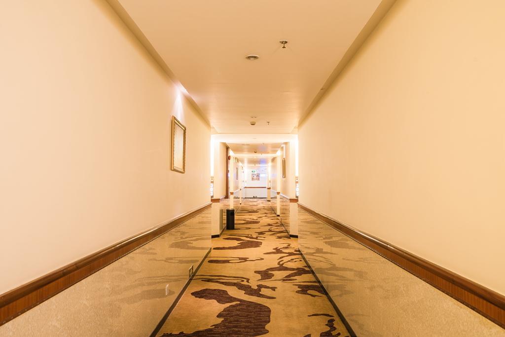James Joyce Coffetel Hotel Guangzhou Shi Jing City Square Branch ภายนอก รูปภาพ